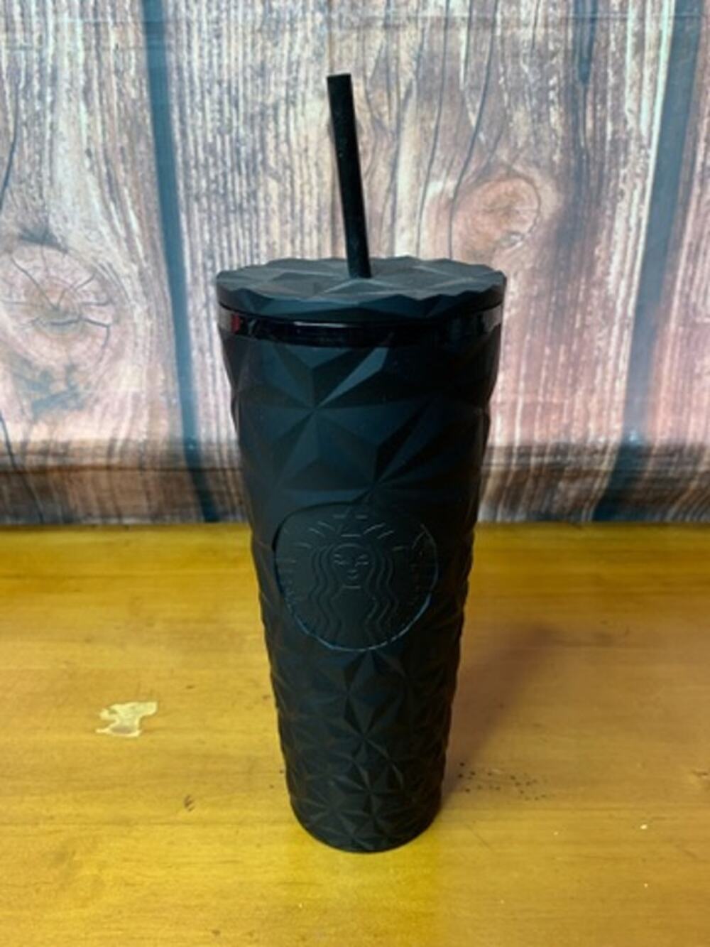 Starbucks Matte Black Faceted Tumbler 24 oz w/ Lid & Straw
